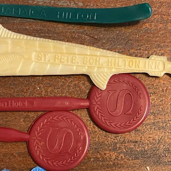 Vintage Collection of 97 Swizzle Sticks Drinks Mixer Airlines Hotels Bars - Picture 8 of 11